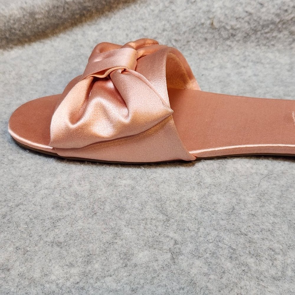 ZIGI SOHO Valiant Pink Blush Satin Slide Flat Dress Sandals - NEW IN BOX - Picture 4 of 6